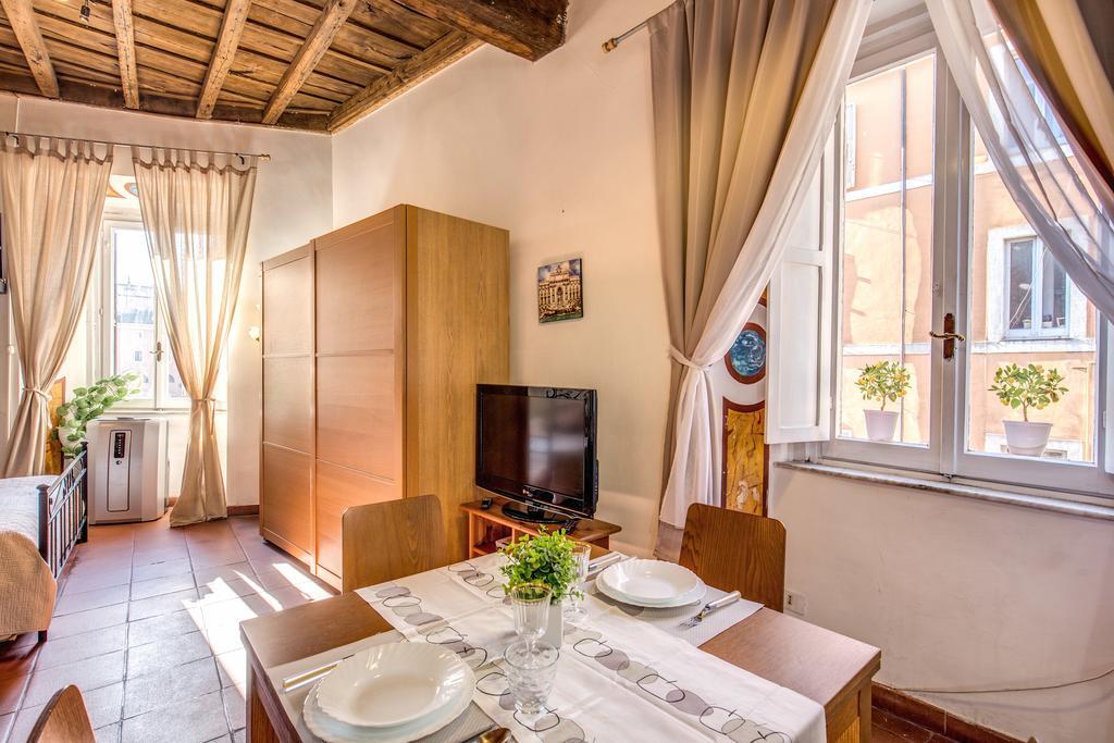 Costaguti Apartment Rome