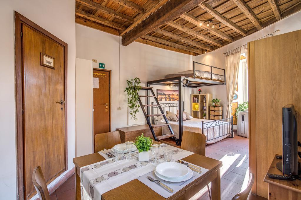 Apartment Costaguti Rome