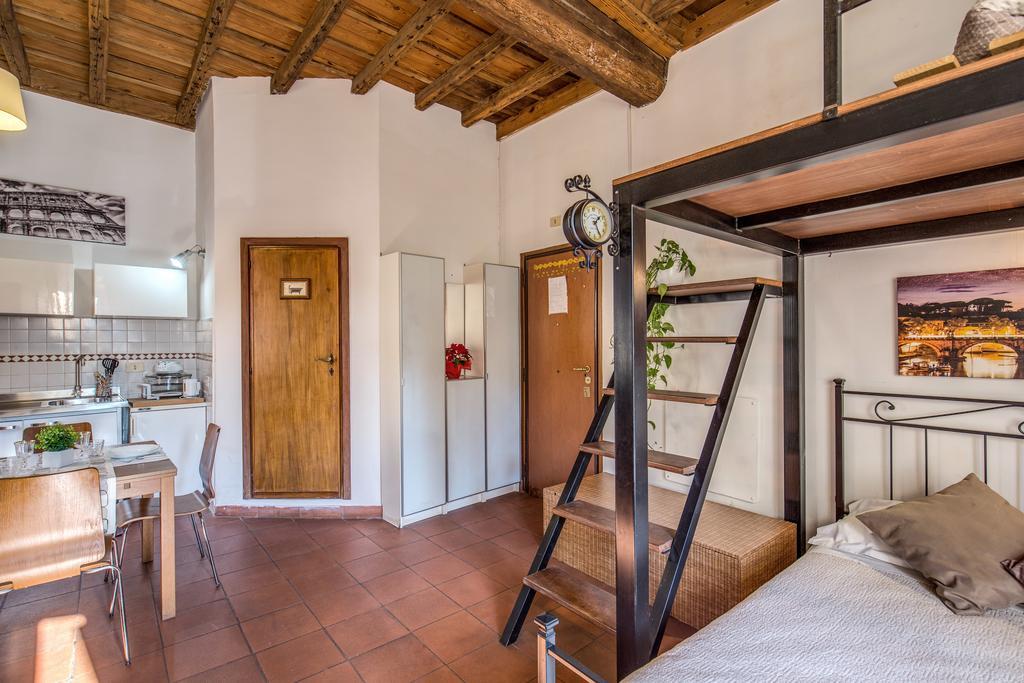 Costaguti Apartment Rome